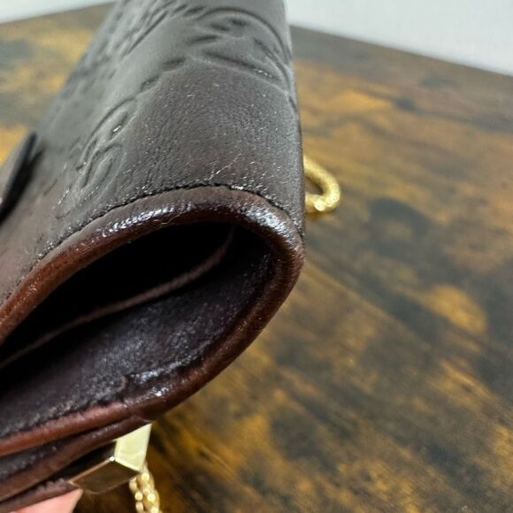 Gucci Guccissima Compact Brown Leather Wallet - Picture 6 of 16